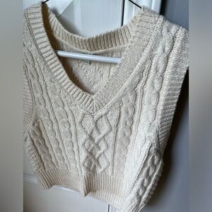 Aerie Cropped Cable Sweater Vest